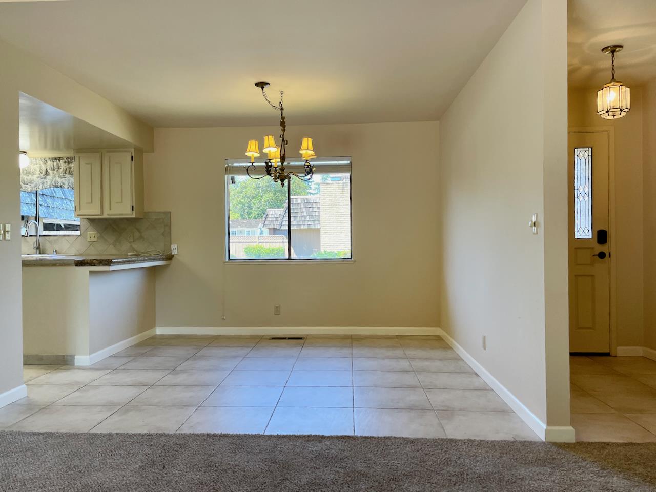 Detail Gallery Image 12 of 17 For 23799 Monterey Salinas Hwy #24,  Salinas,  CA 93908 - 2 Beds | 2 Baths
