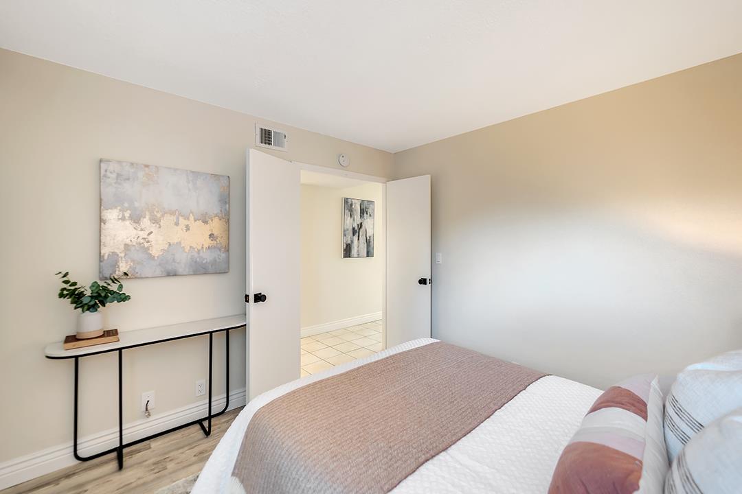 Detail Gallery Image 2 of 42 For 1044 Summermist Ct, San Jose,  CA 95122 - 2 Beds | 1 Baths