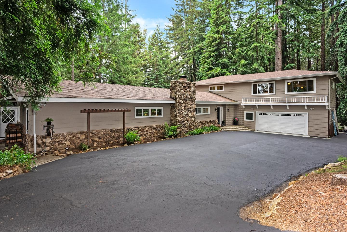 Detail Gallery Image 33 of 42 For 169 Sequoia Grove, Ben Lomond,  CA 95005 - 4 Beds | 2/1 Baths