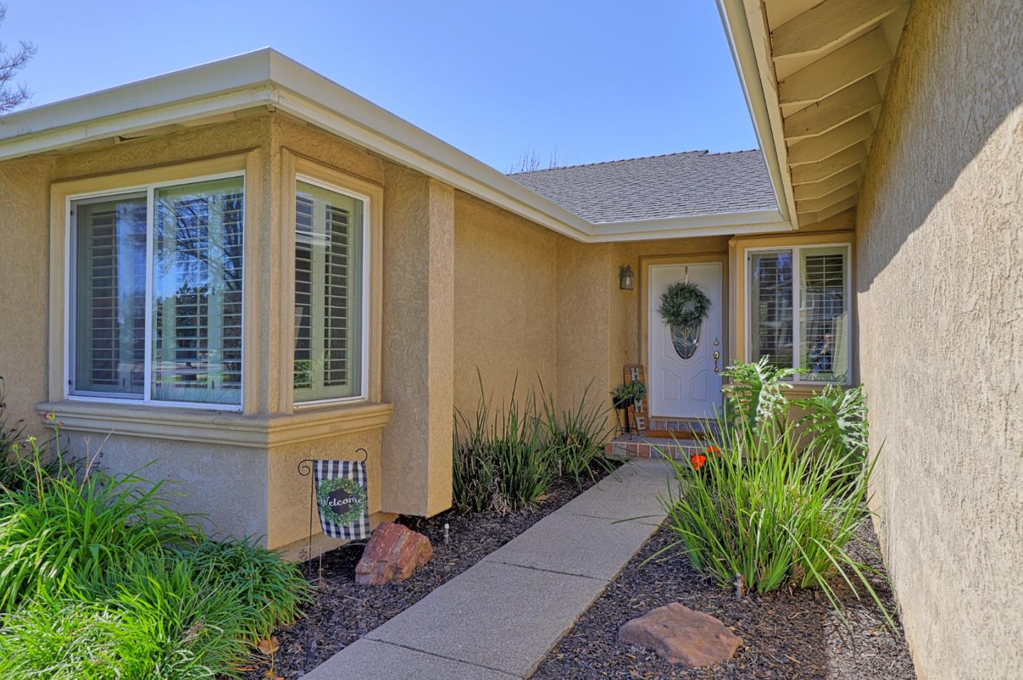 Detail Gallery Image 10 of 61 For 7359 Crawford Dr, Gilroy,  CA 95020 - 3 Beds | 2 Baths