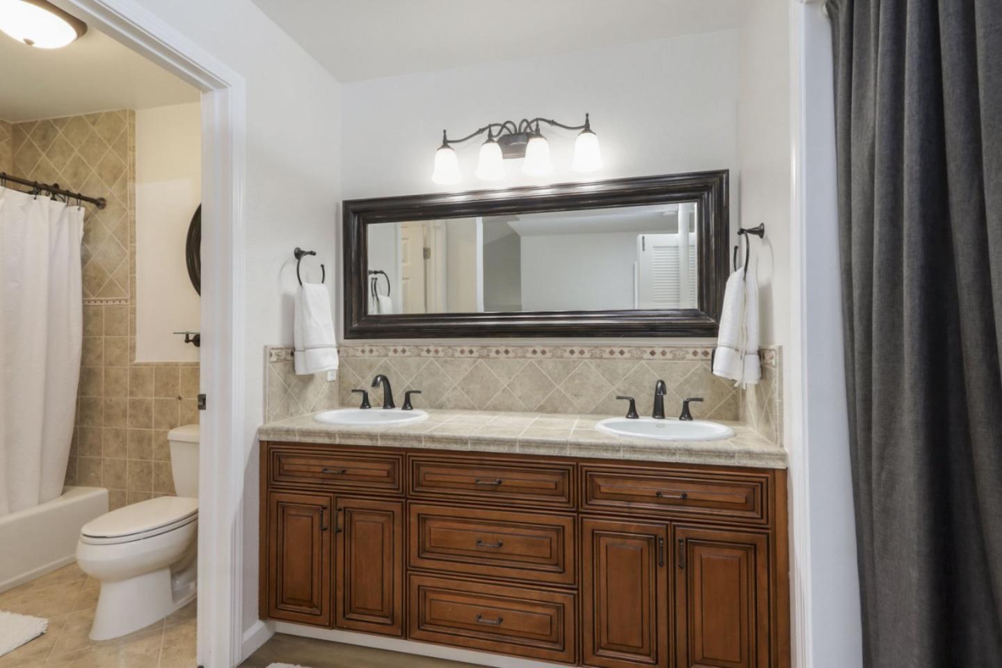 Detail Gallery Image 23 of 35 For 3817 Deedham Ct, San Jose,  CA 95148 - 4 Beds | 2 Baths