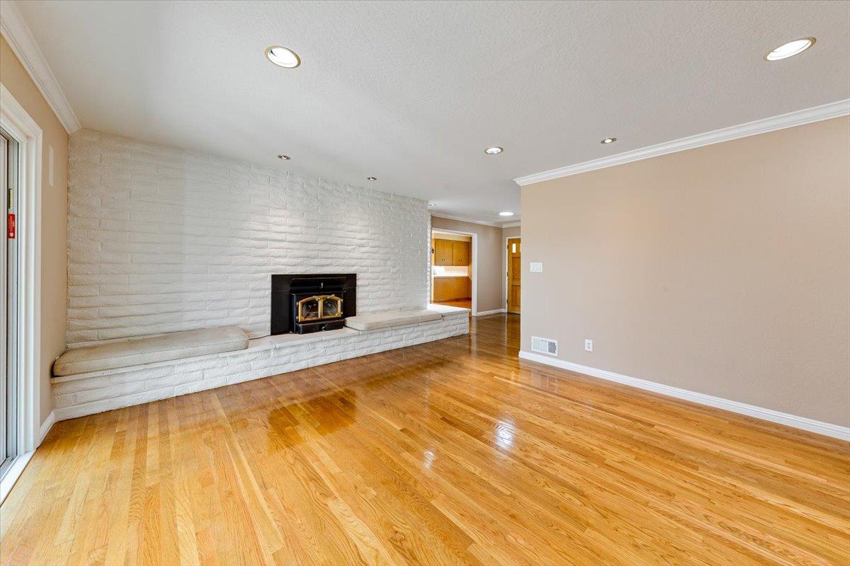 16 San Fernando Cir, Salinas, CA 93901 photo 11