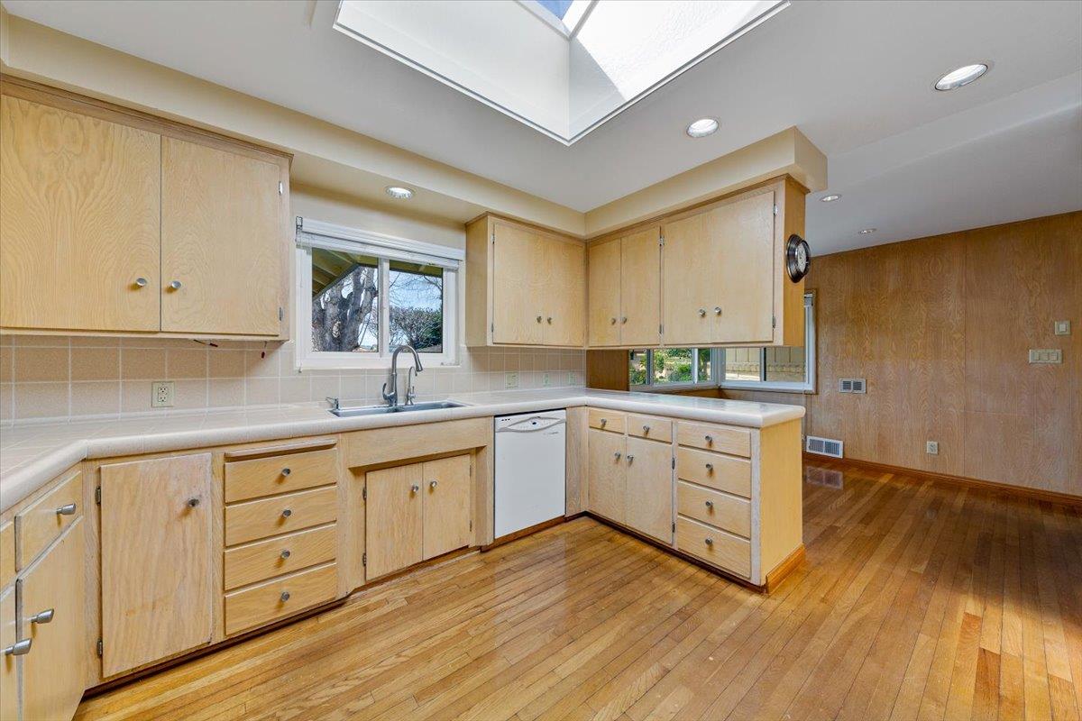 16 San Fernando Cir, Salinas, CA 93901 photo 7