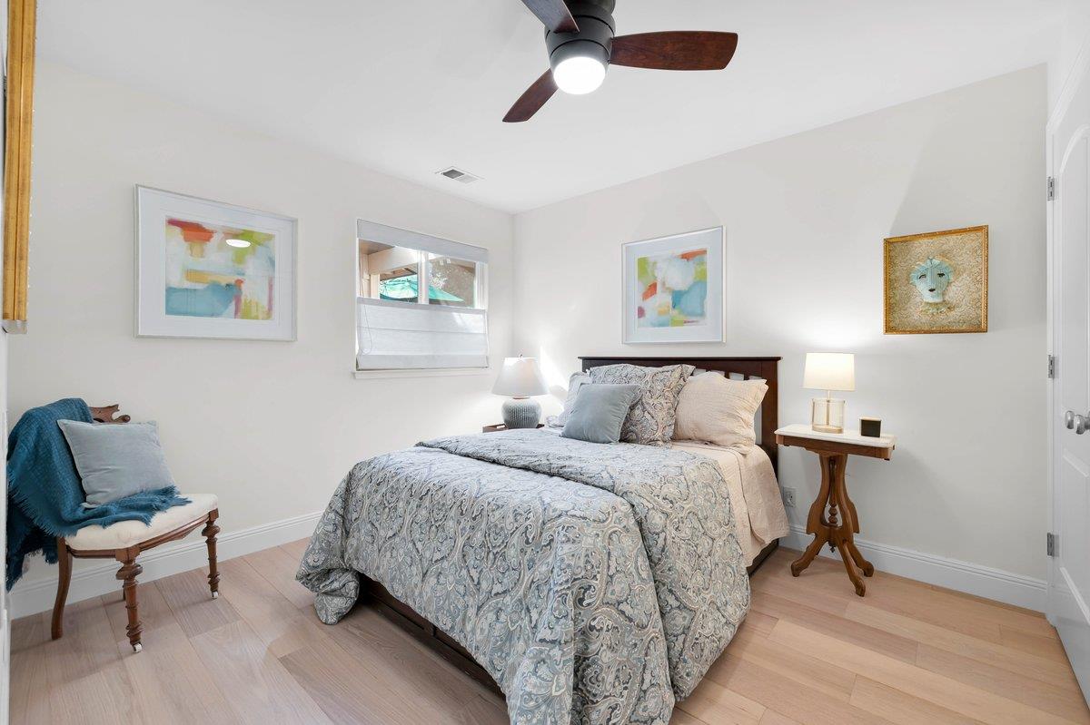 Detail Gallery Image 7 of 18 For 217 Ada Ave #24,  Mountain View,  CA 94043 - 3 Beds | 2 Baths