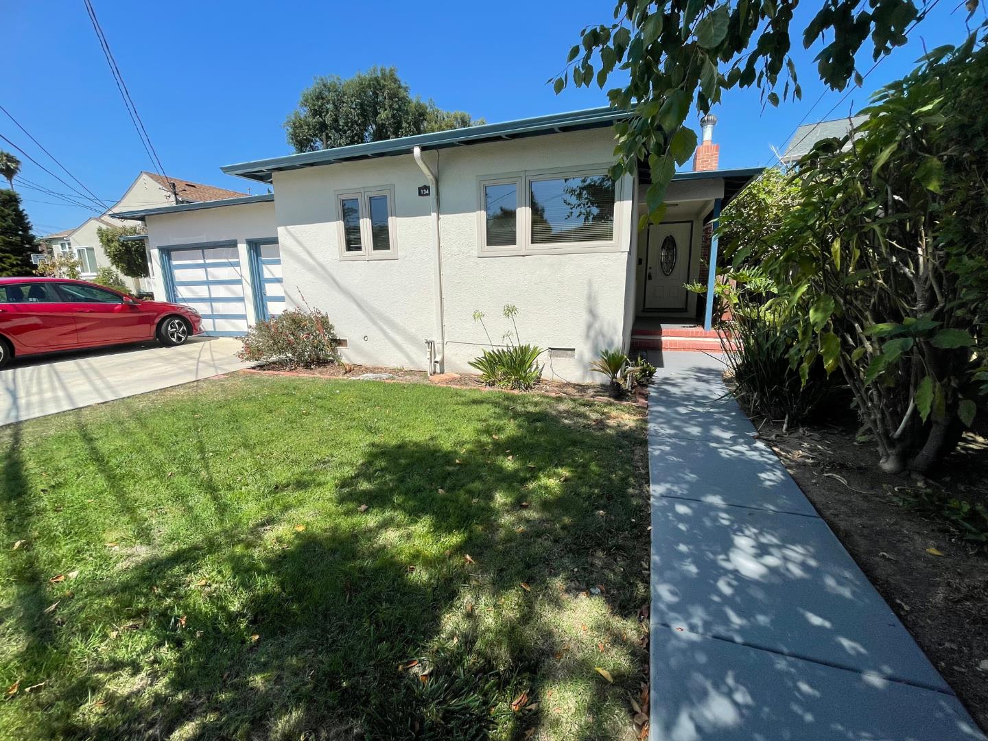 Photo of 136-/134 22nd Ave in San Mateo, CA