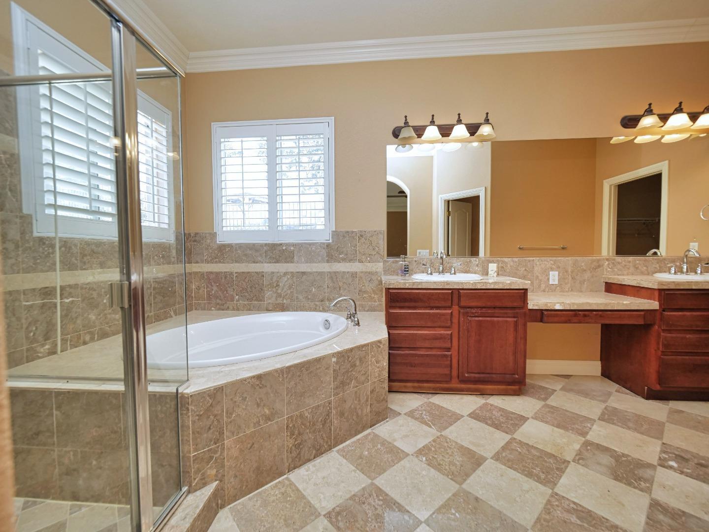 Detail Gallery Image 15 of 39 For 66 Argonaut Dr, Copperopolis,  CA 95228 - 4 Beds | 2/1 Baths
