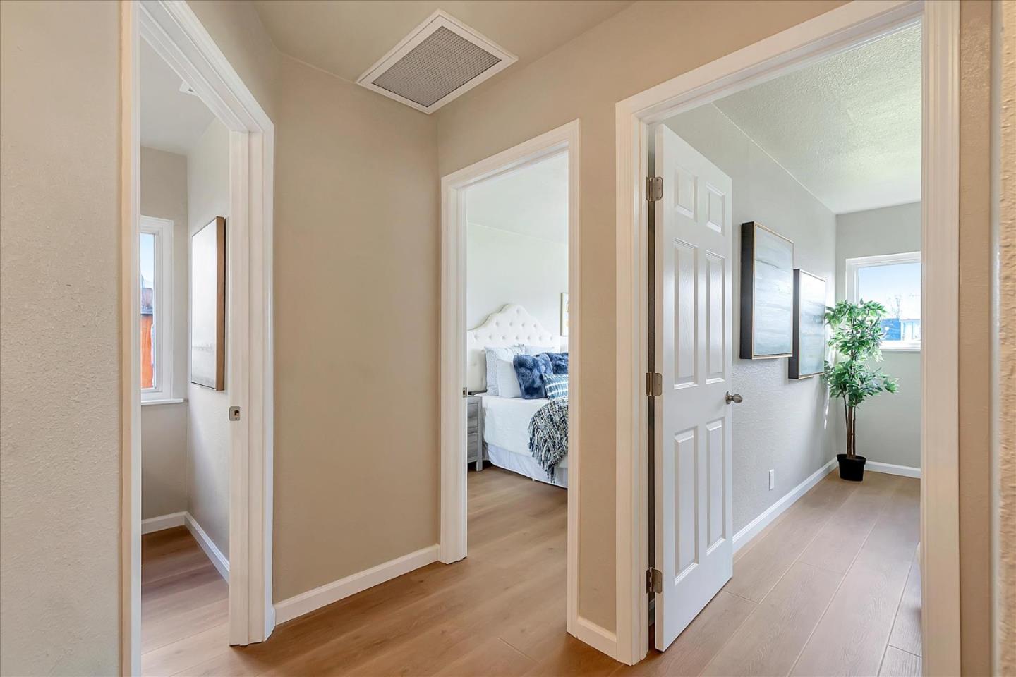 Detail Gallery Image 9 of 20 For 285 N Cragmont Ave, San Jose,  CA 95127 - 3 Beds | 2 Baths