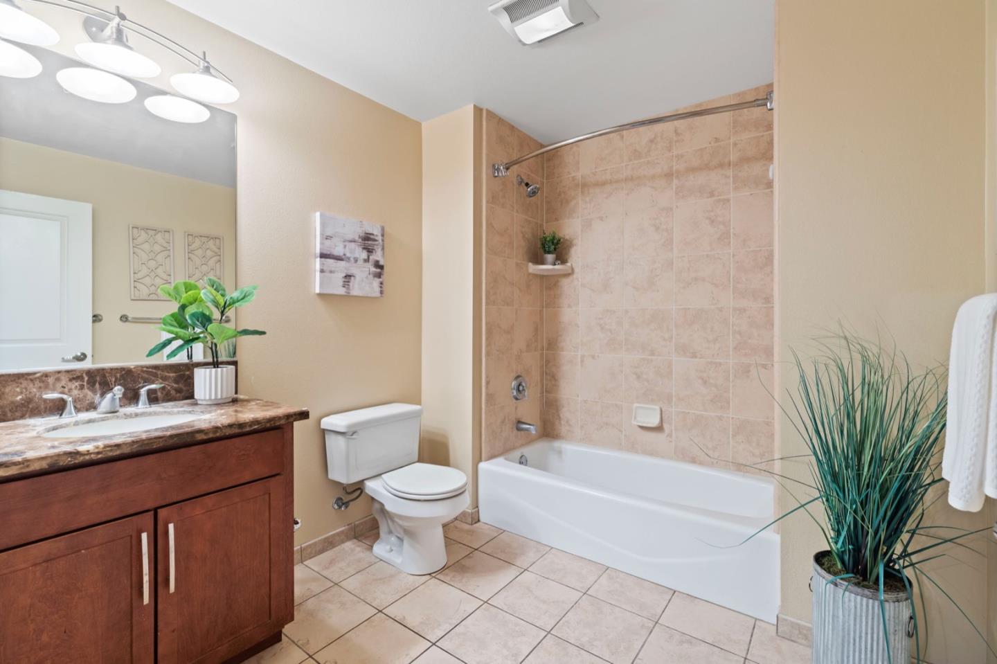 Detail Gallery Image 18 of 26 For 125 Patterson St #136,  San Jose,  CA 95112 - 2 Beds | 2 Baths