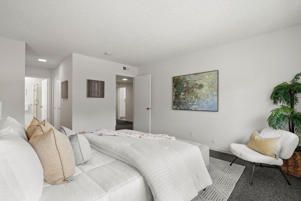 Detail Gallery Image 16 of 23 For 21 Willow Rd #23,  Menlo Park,  CA 94025 - 2 Beds | 2 Baths