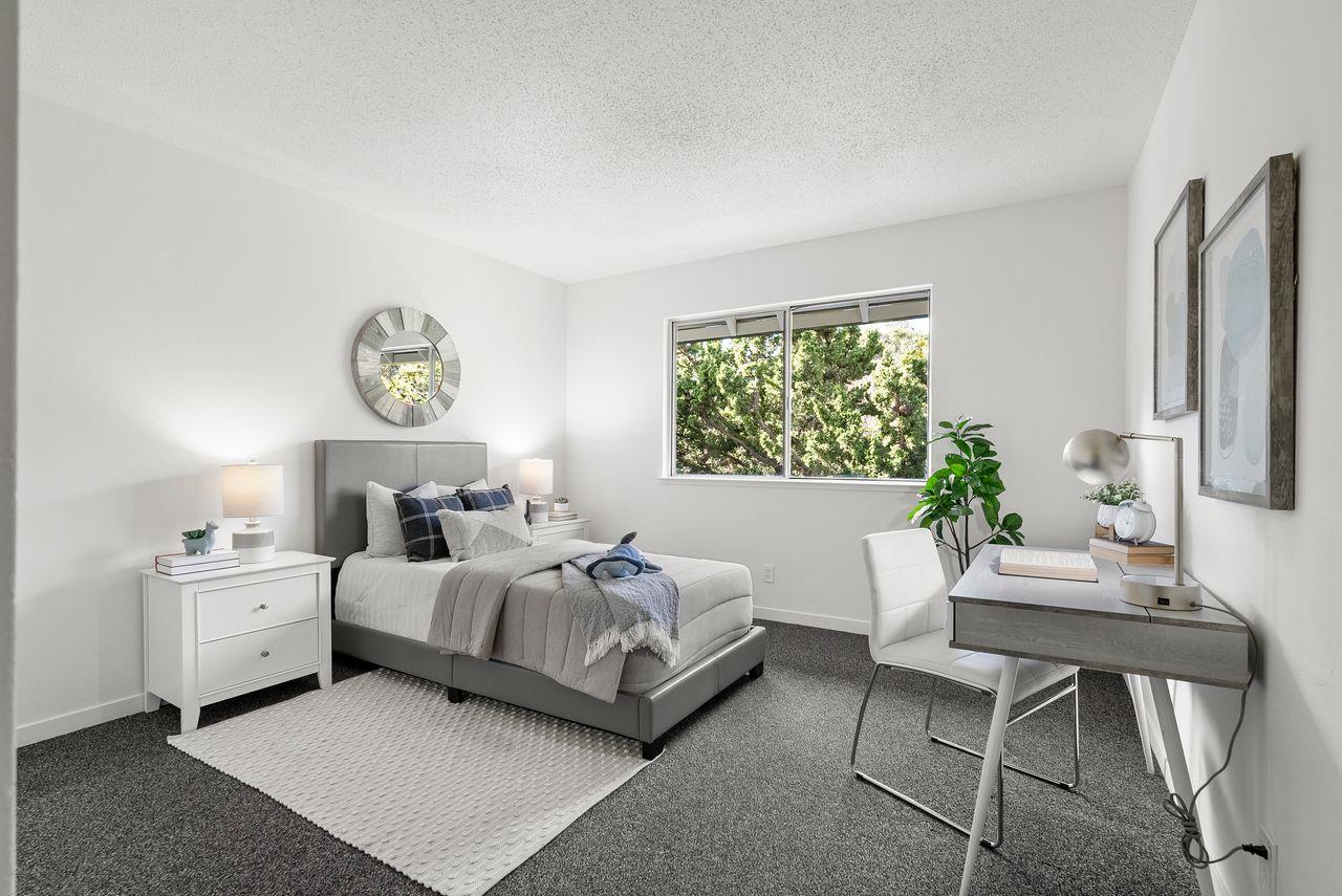 Detail Gallery Image 17 of 23 For 21 Willow Rd #23,  Menlo Park,  CA 94025 - 2 Beds | 2 Baths