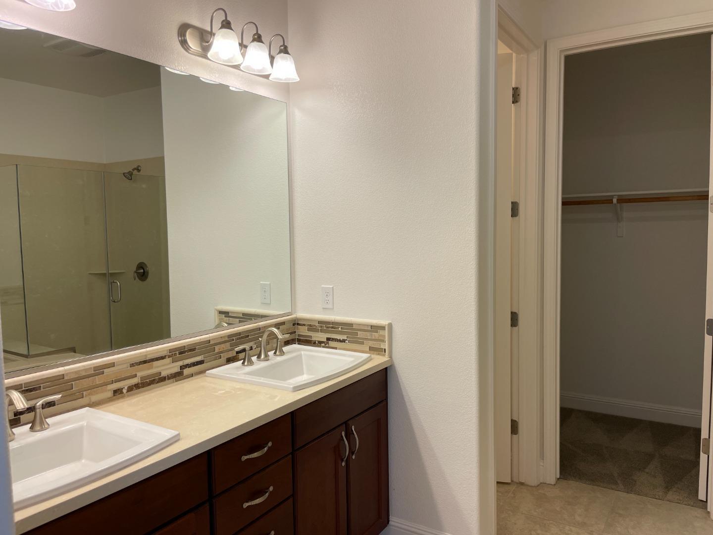 Detail Gallery Image 18 of 21 For 634 True Wind Way #803,  Redwood City,  CA 94063 - 2 Beds | 2/1 Baths