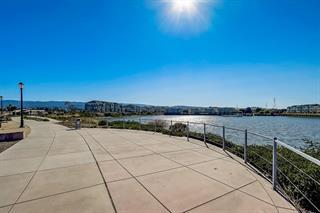Detail Gallery Image 5 of 21 For 634 True Wind Way #803,  Redwood City,  CA 94063 - 2 Beds | 2/1 Baths