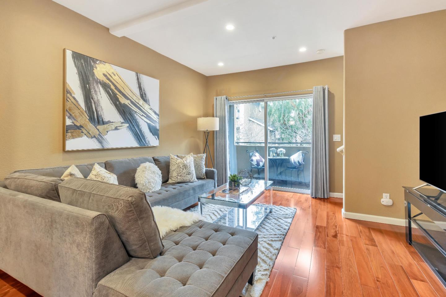 Detail Gallery Image 3 of 25 For 511 White Chapel Ave #409,  San Jose,  CA 95136 - 2 Beds | 2/1 Baths