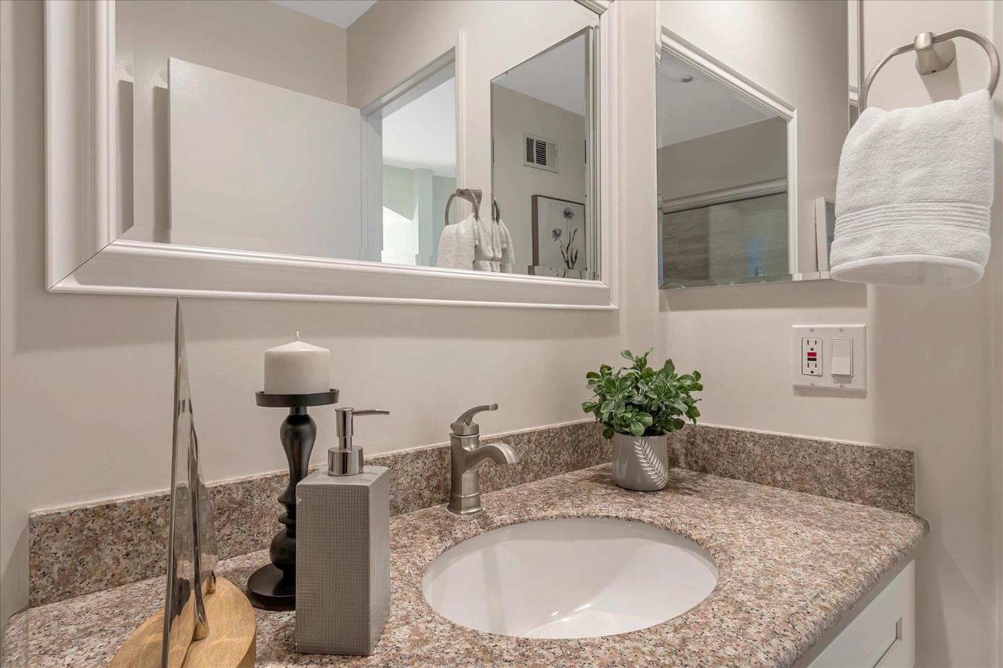 Detail Gallery Image 36 of 44 For 6537 Cobblestone Ct, San Jose,  CA 95120 - 4 Beds | 2/1 Baths