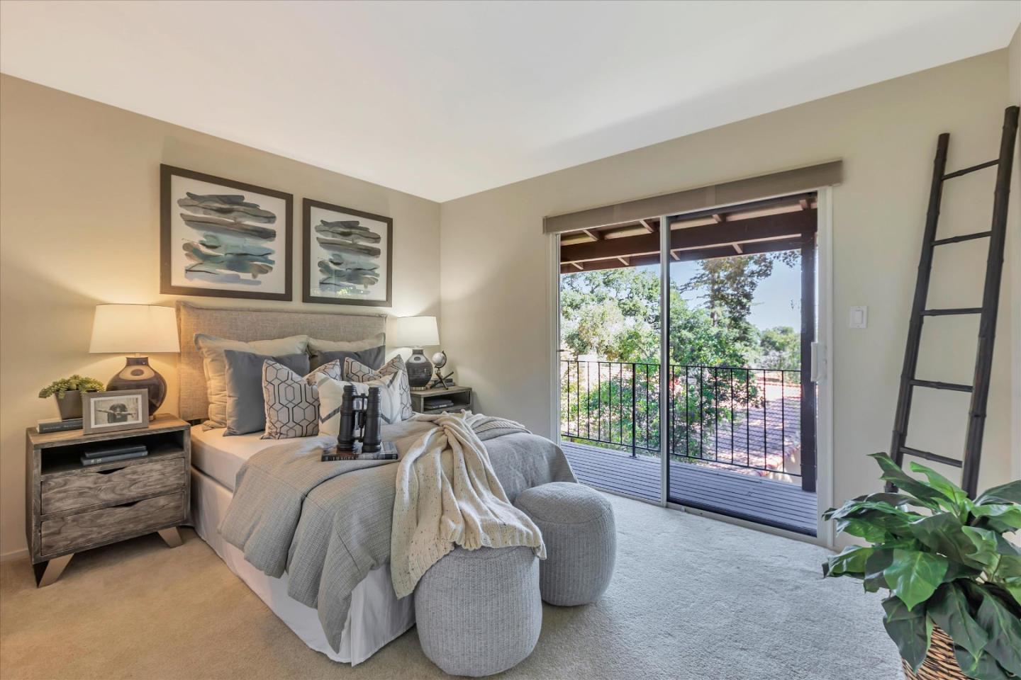 Detail Gallery Image 18 of 28 For 18400 Overlook Rd #35,  Los Gatos,  CA 95030 - 3 Beds | 2/1 Baths