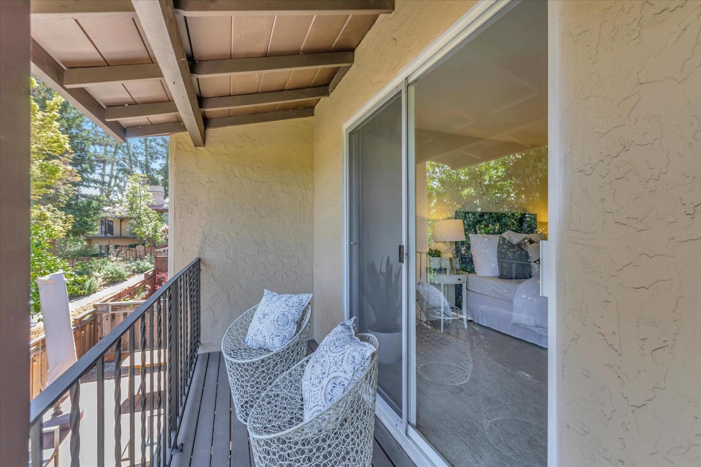 Detail Gallery Image 20 of 28 For 18400 Overlook Rd #35,  Los Gatos,  CA 95030 - 3 Beds | 2/1 Baths