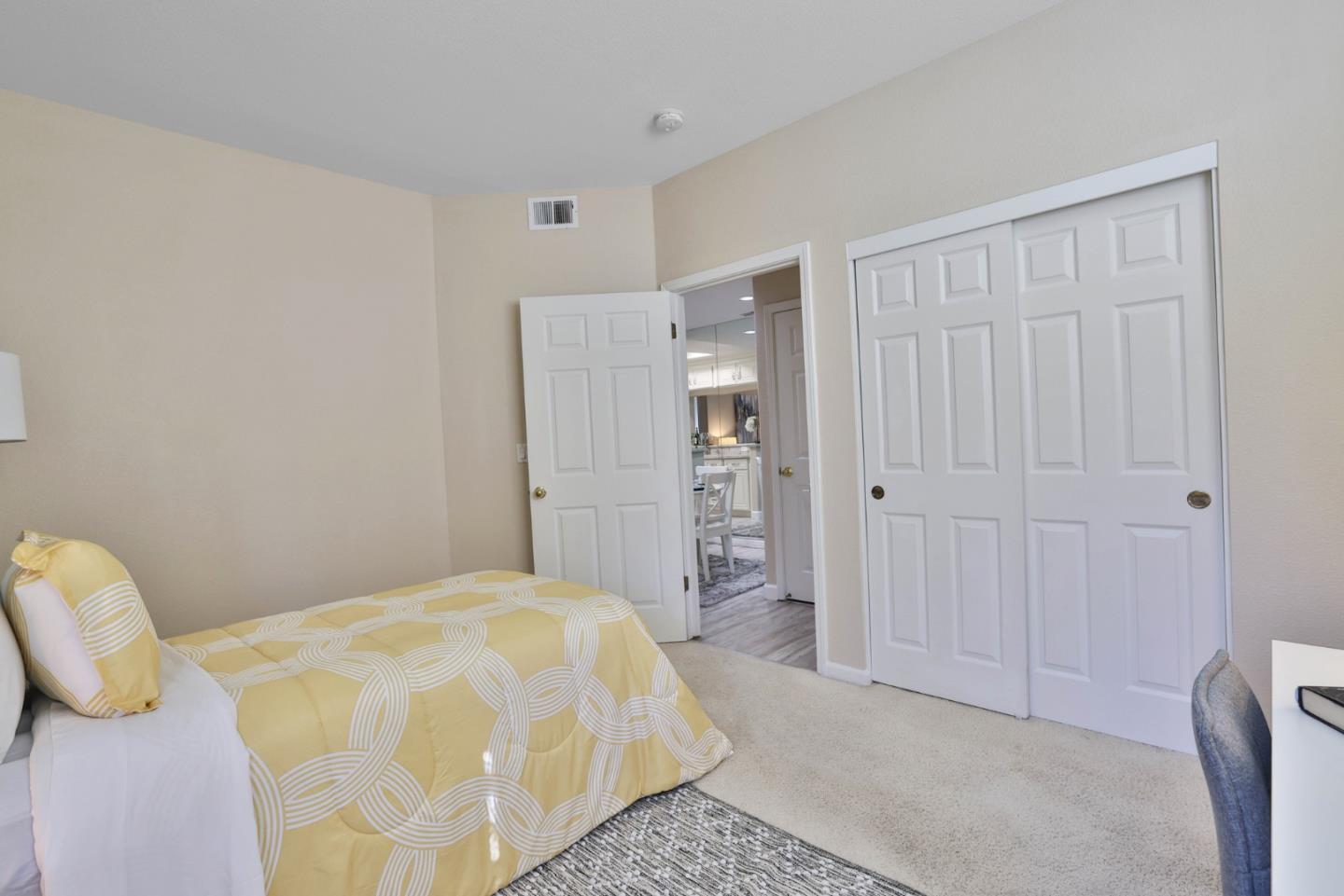 Detail Gallery Image 12 of 27 For 870 Lake Mcclure Dr, San Jose,  CA 95123 - 2 Beds | 2 Baths