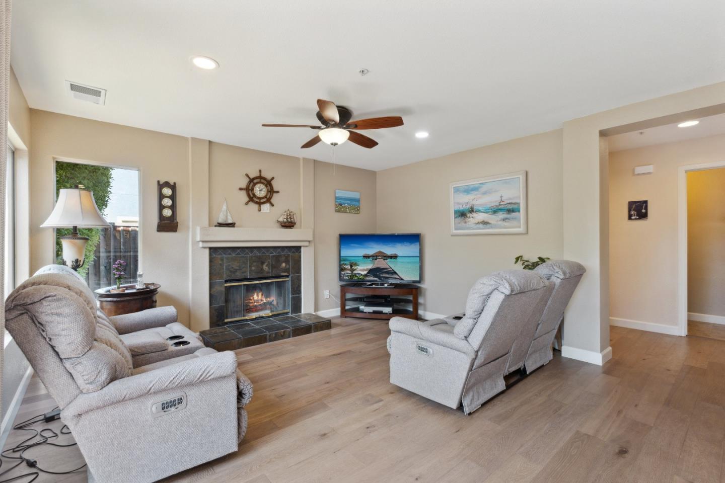 Detail Gallery Image 14 of 59 For 15360 La Rocca Dr, Morgan Hill,  CA 95037 - 4 Beds | 2/1 Baths