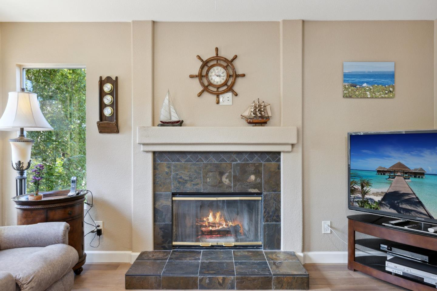 Detail Gallery Image 16 of 59 For 15360 La Rocca Dr, Morgan Hill,  CA 95037 - 4 Beds | 2/1 Baths
