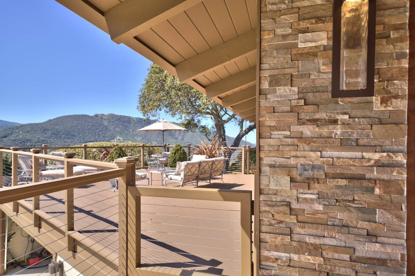 Detail Gallery Image 13 of 45 For 13369 Middle Canyon Rd, Carmel Valley,  CA 93924 - 3 Beds | 2/1 Baths