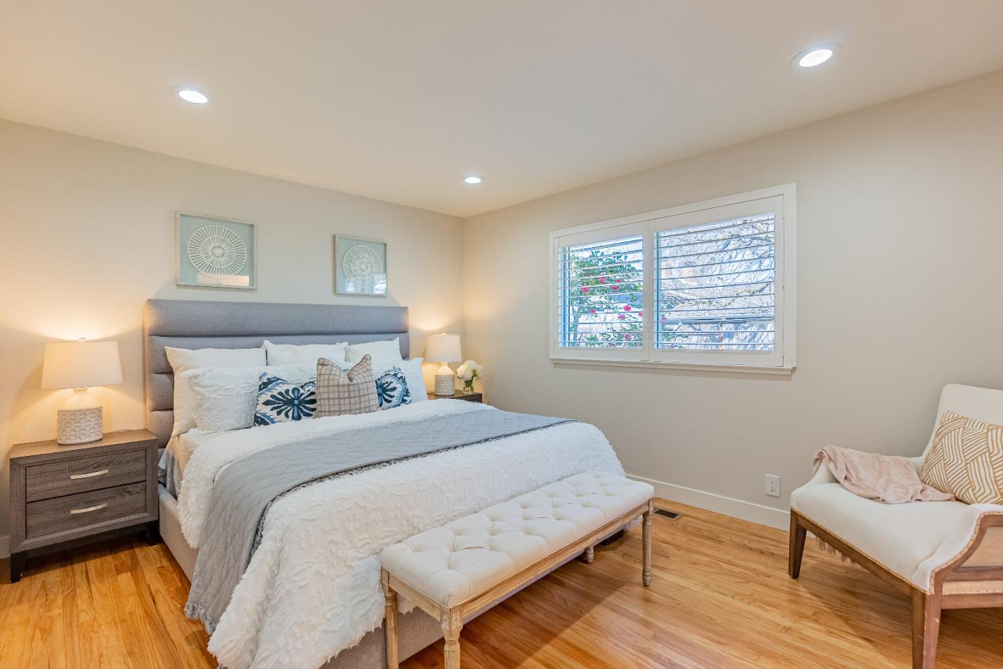 Detail Gallery Image 18 of 30 For 871 Helena Dr, Sunnyvale,  CA 94087 - 3 Beds | 2 Baths