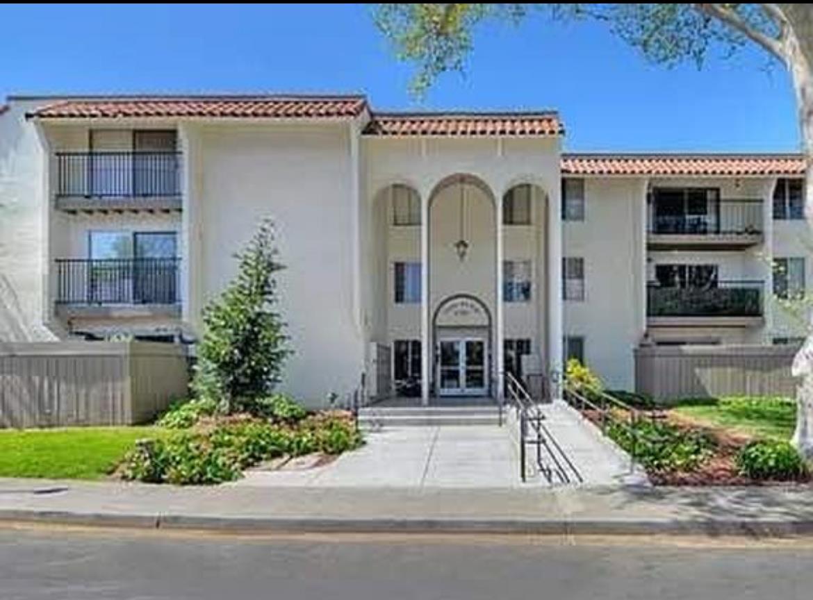 Detail Gallery Image 1 of 12 For 1720 Halford Ave #121,  Santa Clara,  CA 95051 - 2 Beds | 2 Baths