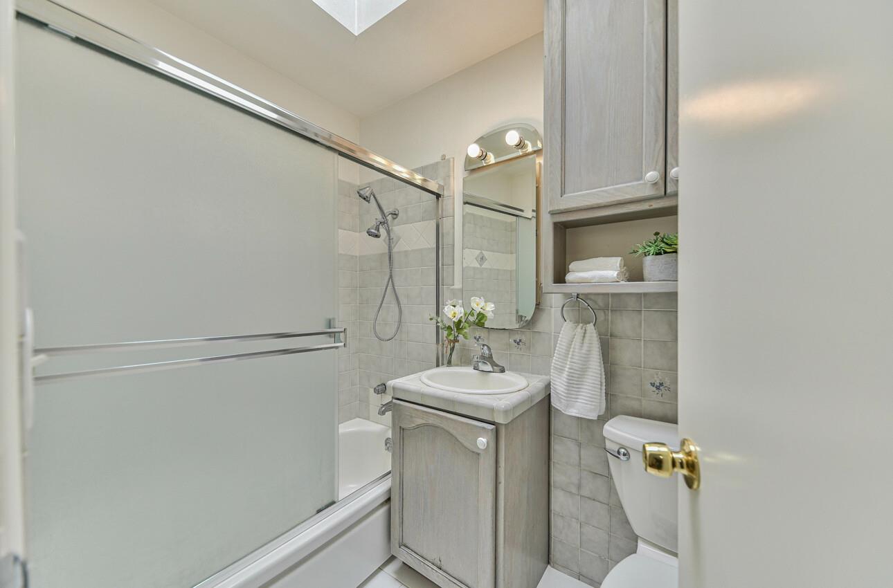 Detail Gallery Image 26 of 31 For 1176 Rousch Ave, Seaside,  CA 93955 - 3 Beds | 2 Baths