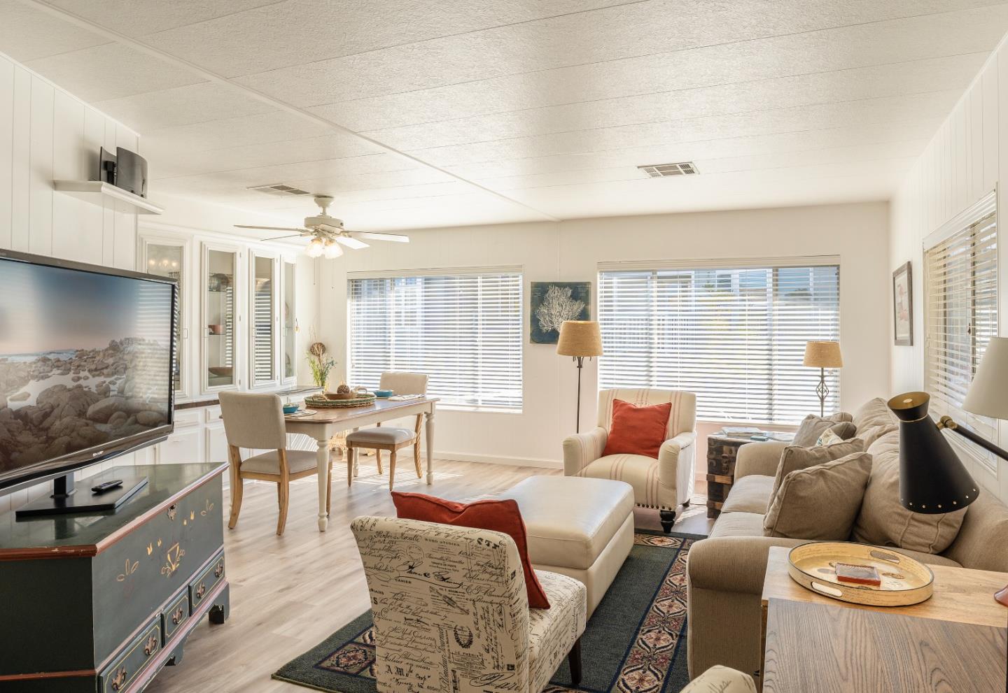 Detail Gallery Image 6 of 27 For 700 Briggs Ave #74,  Pacific Grove,  CA 93950 - 2 Beds | 2 Baths