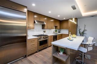 Detail Gallery Image 10 of 14 For 1509 El Camino Real #304,  Burlingame,  CA 94010 - 3 Beds | 2/1 Baths