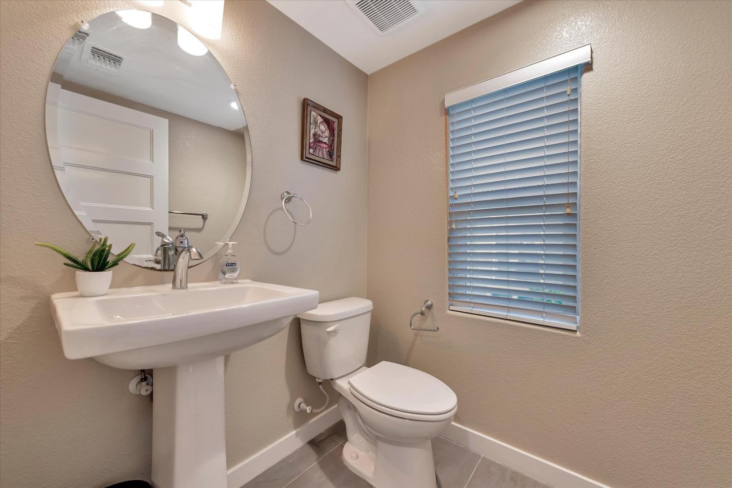 Detail Gallery Image 10 of 49 For 851 Pepper Pl, Milpitas,  CA 95035 - 3 Beds | 3/1 Baths