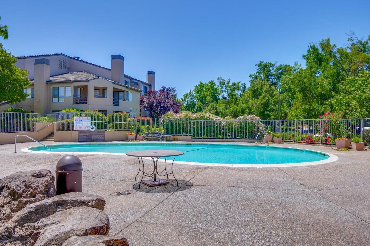 Detail Gallery Image 20 of 24 For 39034 Guardino Dr #105,  Fremont,  CA 94538 - 1 Beds | 1 Baths