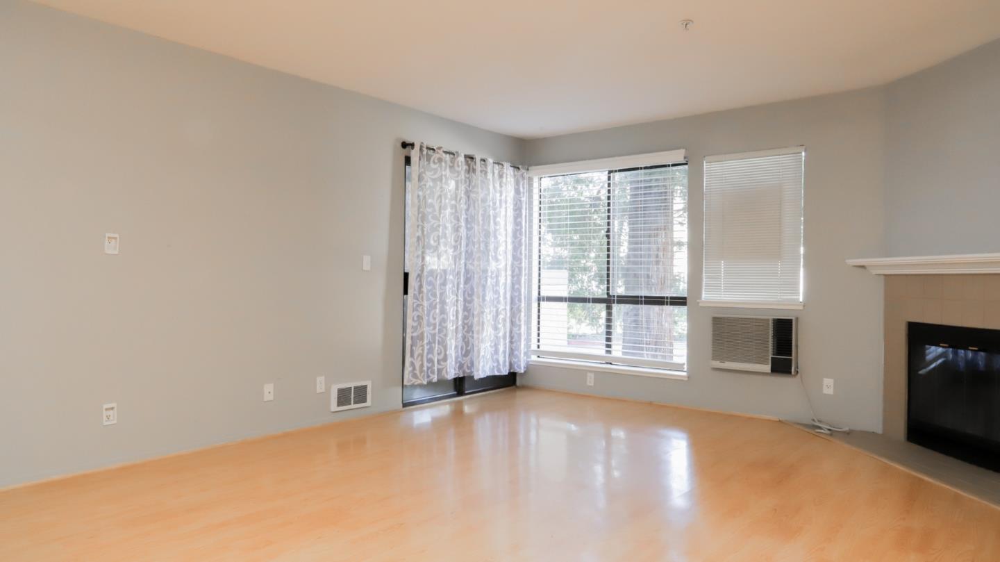 Detail Gallery Image 6 of 24 For 39034 Guardino Dr #105,  Fremont,  CA 94538 - 1 Beds | 1 Baths