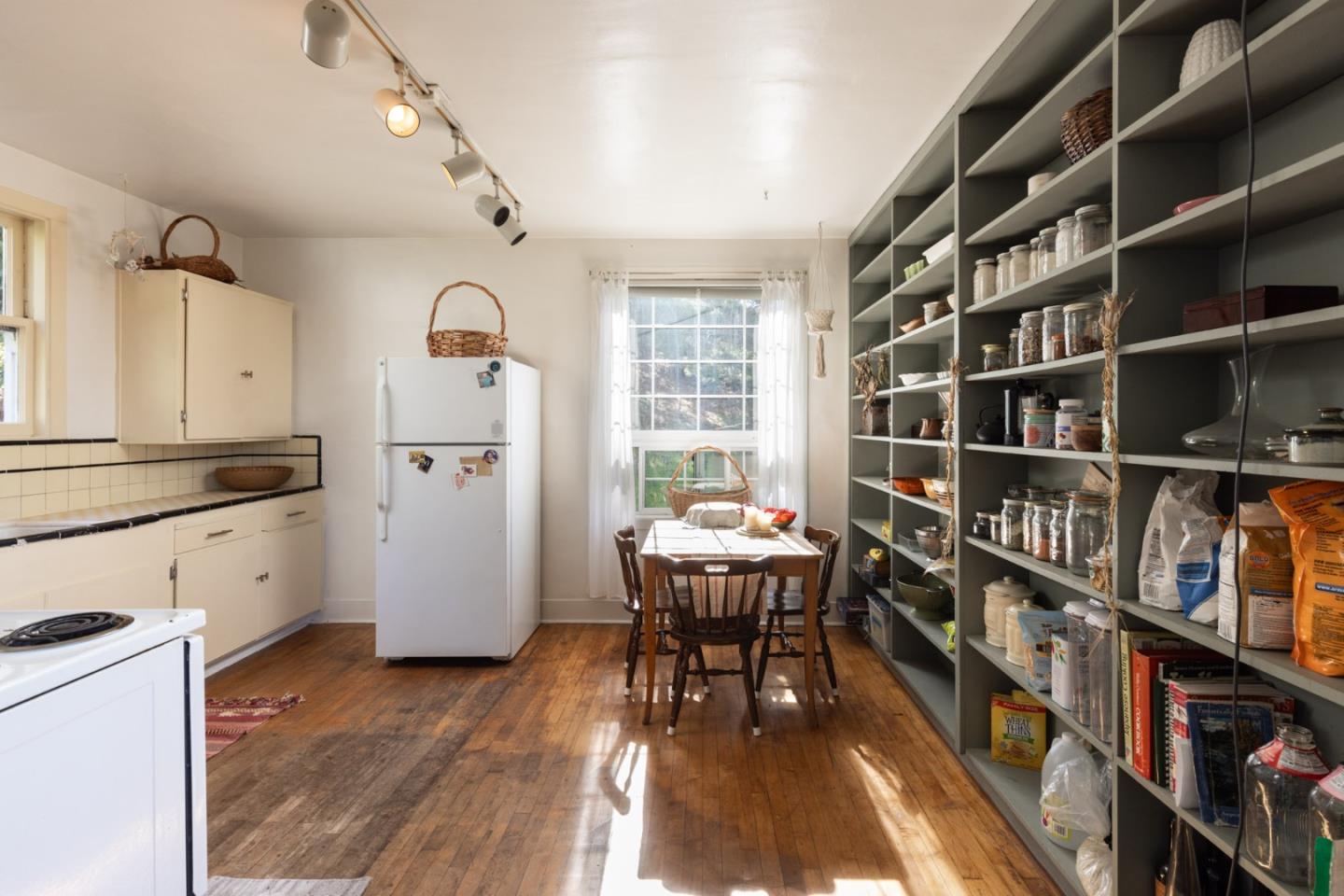 37305 Highway 1, Carmel, CA, 93923