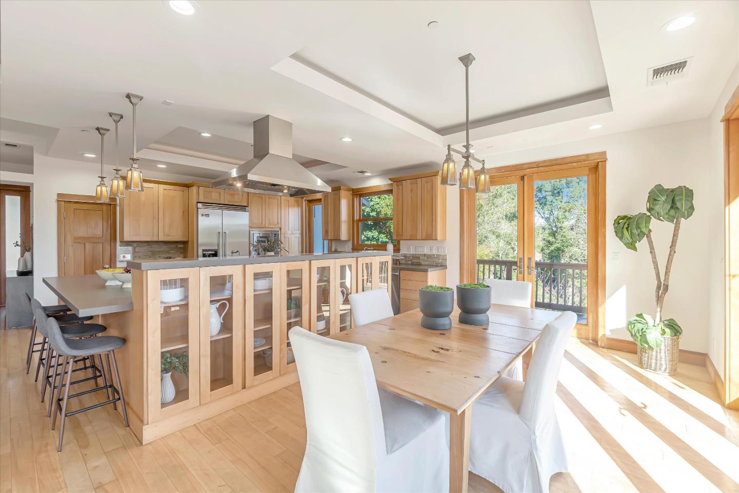 Detail Gallery Image 11 of 71 For 2 Vallecito Ln, Orinda,  CA 94563 - 5 Beds | 4/1 Baths