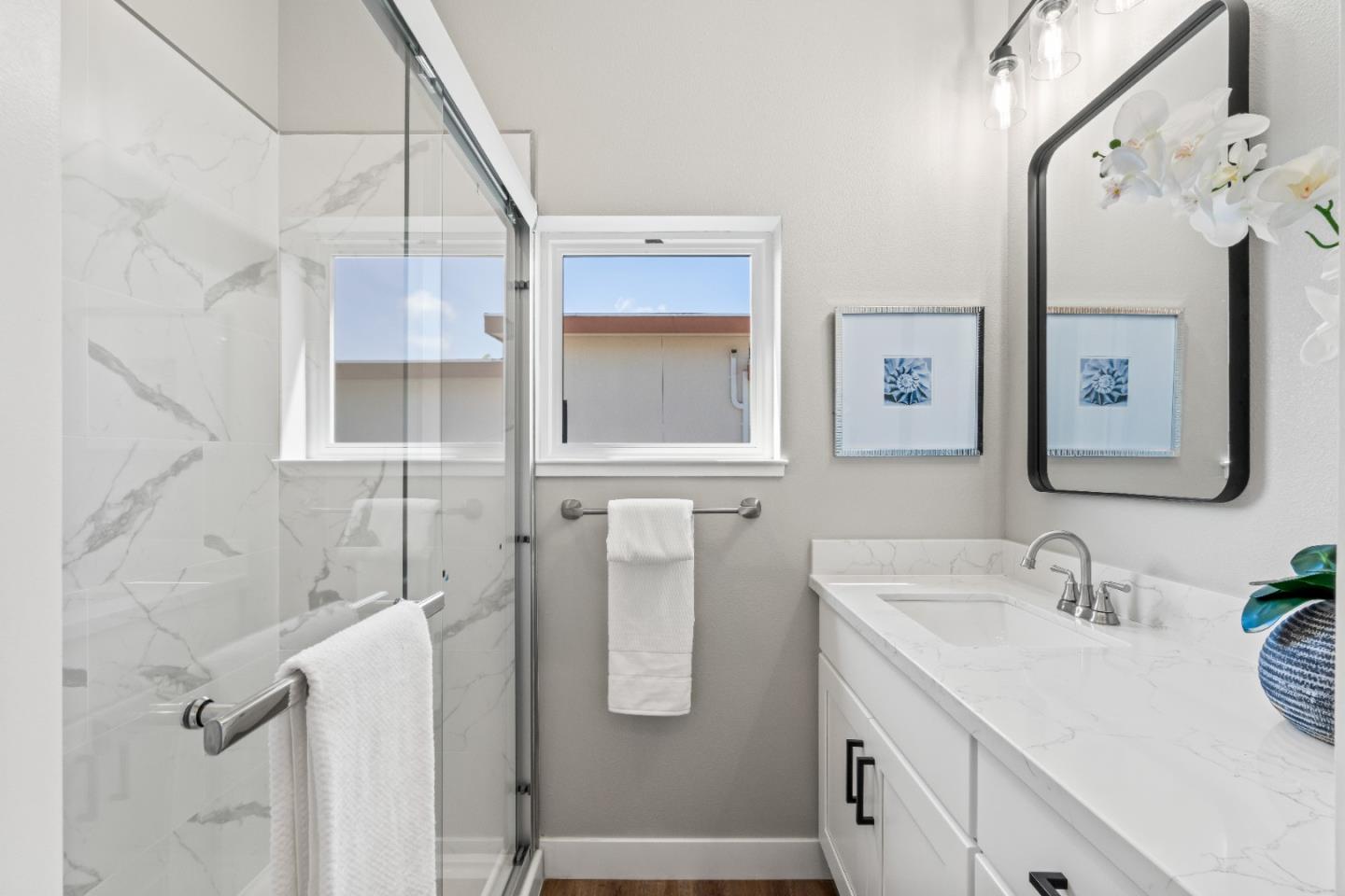 Detail Gallery Image 20 of 41 For 645 Baden Ave #F,  South San Francisco,  CA 94080 - 4 Beds | 3/1 Baths