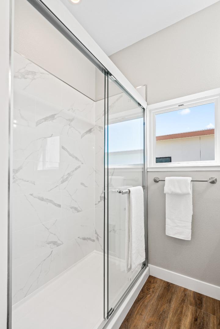 Detail Gallery Image 22 of 41 For 645 Baden Ave #F,  South San Francisco,  CA 94080 - 4 Beds | 3/1 Baths
