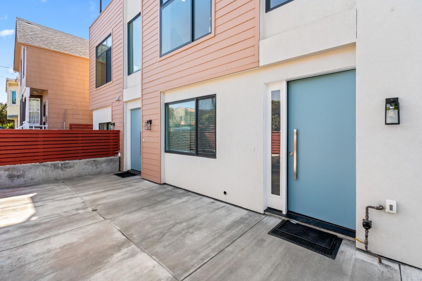 Detail Gallery Image 36 of 41 For 645 Baden Ave #F,  South San Francisco,  CA 94080 - 4 Beds | 3/1 Baths