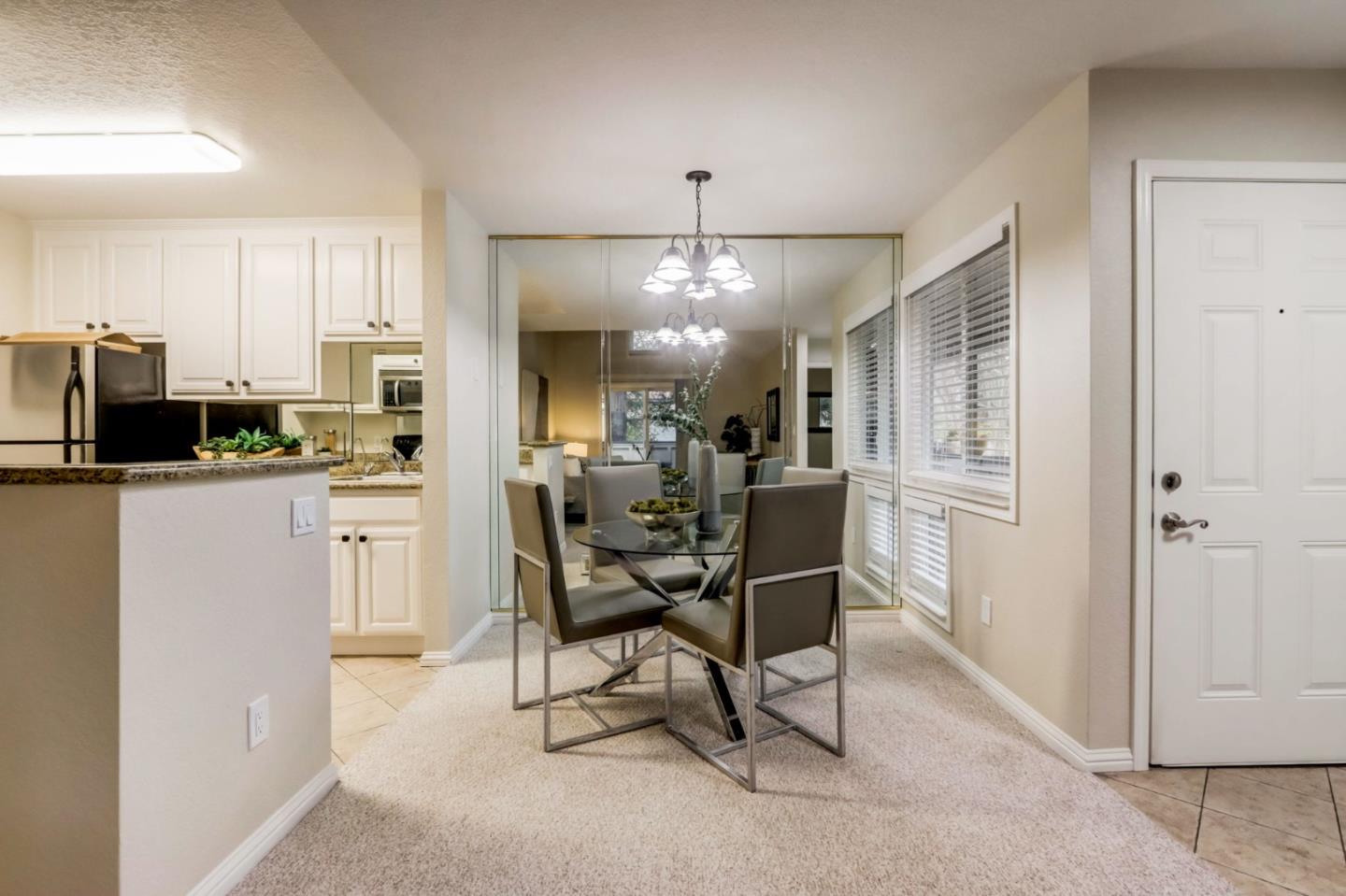 Detail Gallery Image 6 of 31 For 33 Monte Verano Ct, San Jose,  CA 95116 - 2 Beds | 2 Baths