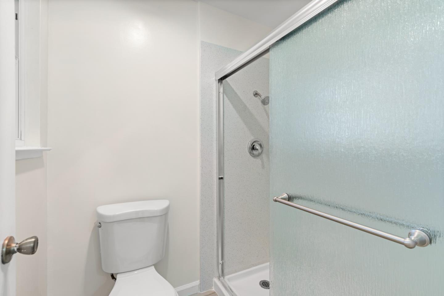 Detail Gallery Image 23 of 35 For 10301 Alpine Dr, Cupertino,  CA 95014 - – Beds | – Baths