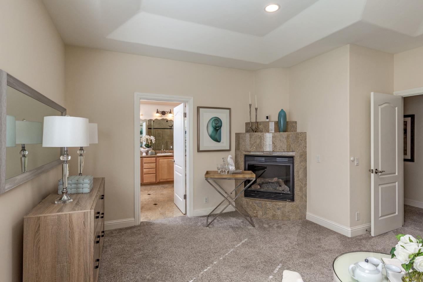 Detail Gallery Image 13 of 26 For 2754 Montavo Pl, Campbell,  CA 95008 - 3 Beds | 2/1 Baths