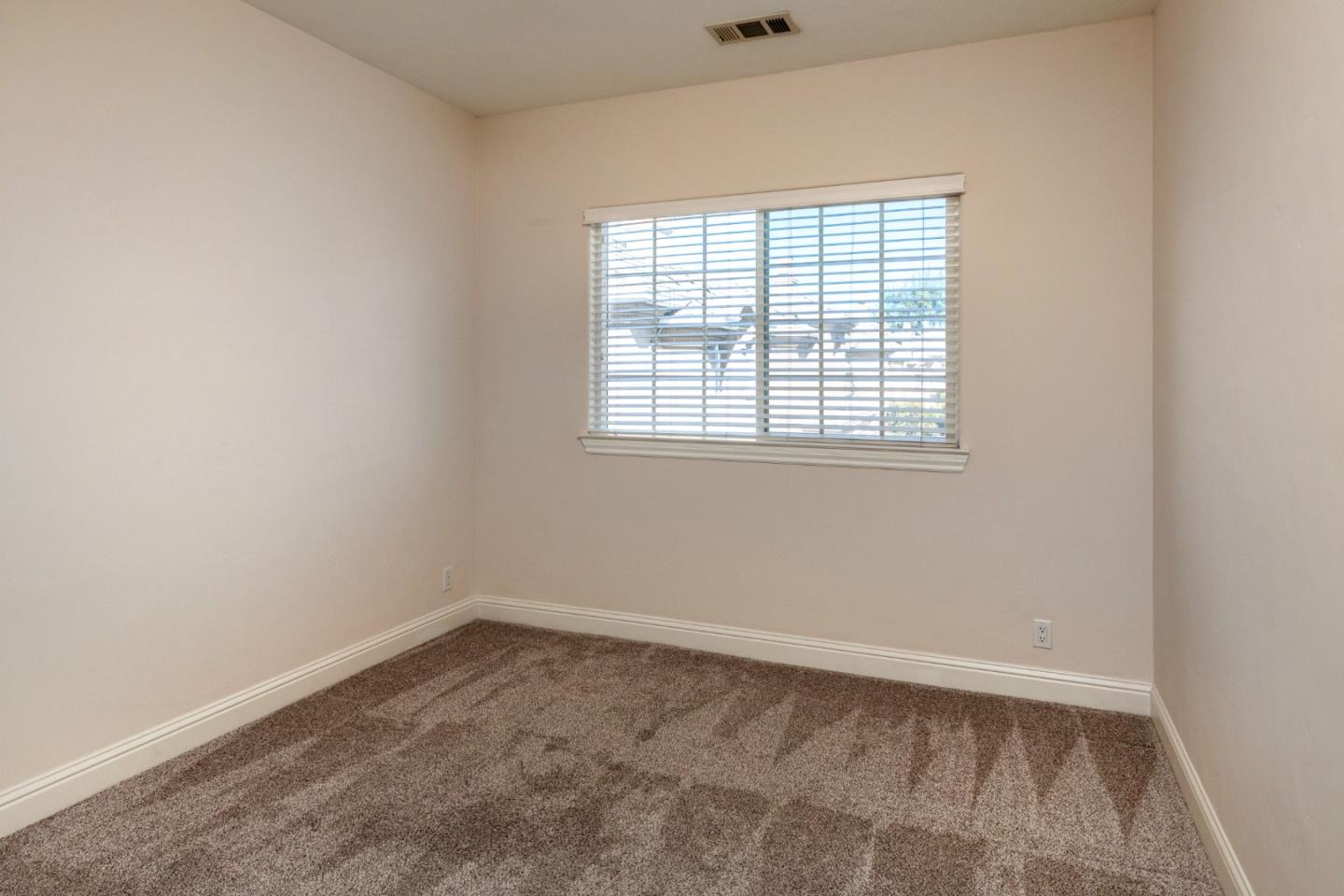 Detail Gallery Image 19 of 26 For 2754 Montavo Pl, Campbell,  CA 95008 - 3 Beds | 2/1 Baths