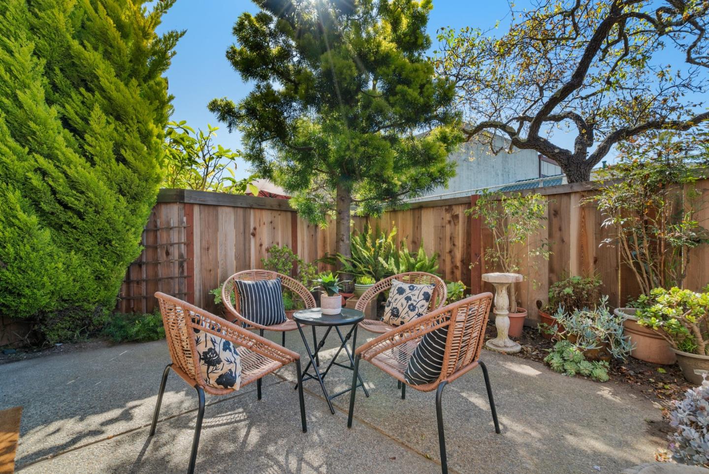 Detail Gallery Image 35 of 47 For 6300 Imperial Ct, Aptos,  CA 95003 - 2 Beds | 2 Baths