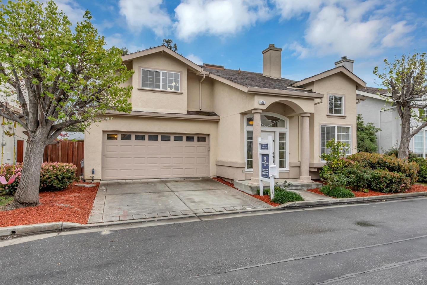 Photo of 537 Devonshire Ct in Mountain View, CA
