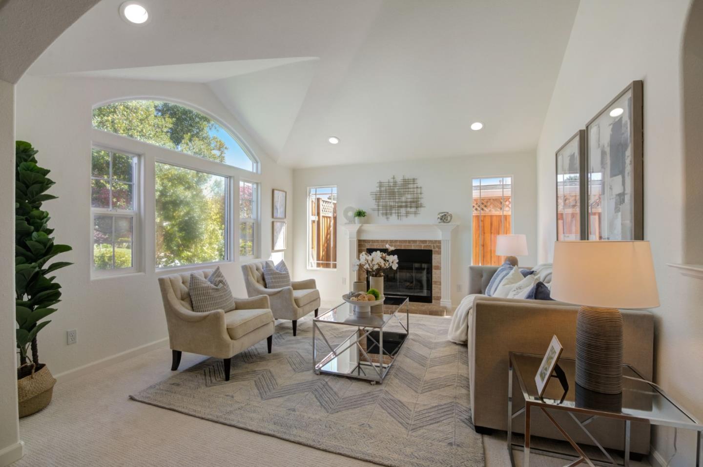 Detail Gallery Image 5 of 37 For 10697 Johansen Dr, Cupertino,  CA 95014 - 3 Beds | 2 Baths