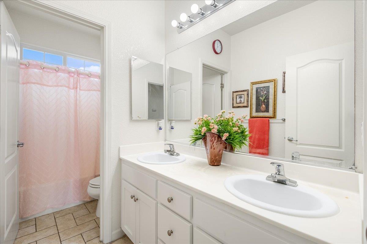 Detail Gallery Image 14 of 18 For 2778 Gilham Ct, San Jose,  CA 95148 - 4 Beds | 2/1 Baths