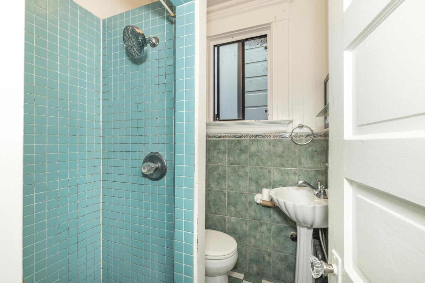 Detail Gallery Image 28 of 38 For 2737 22nd St, San Francisco,  CA 94110 - – Beds | – Baths