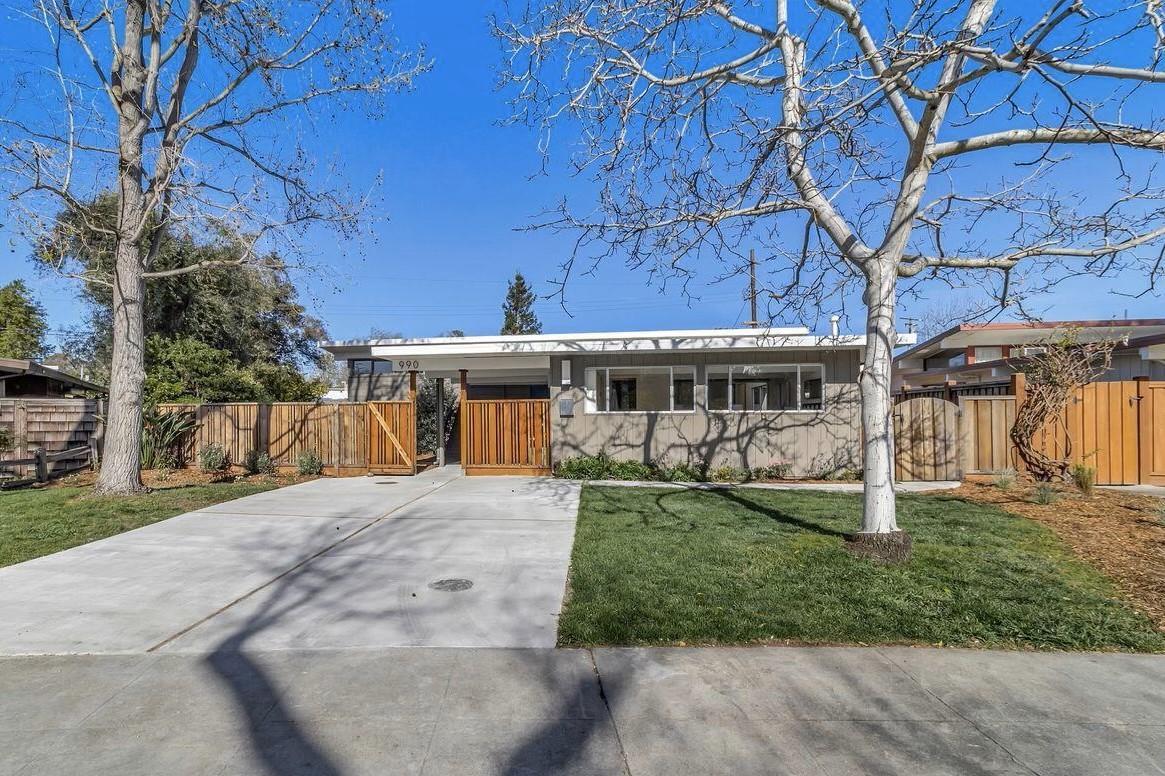 990 Van Auken Cir, Palo Alto, CA 94303