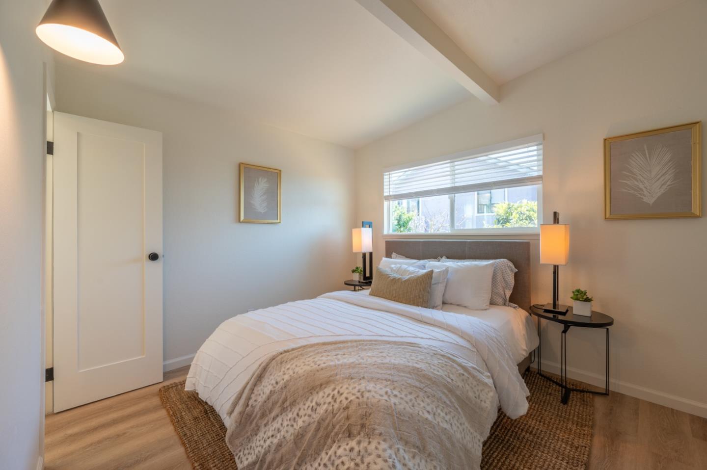 Detail Gallery Image 10 of 15 For 1543 Waring St, Seaside,  CA 93955 - 3 Beds | 2 Baths