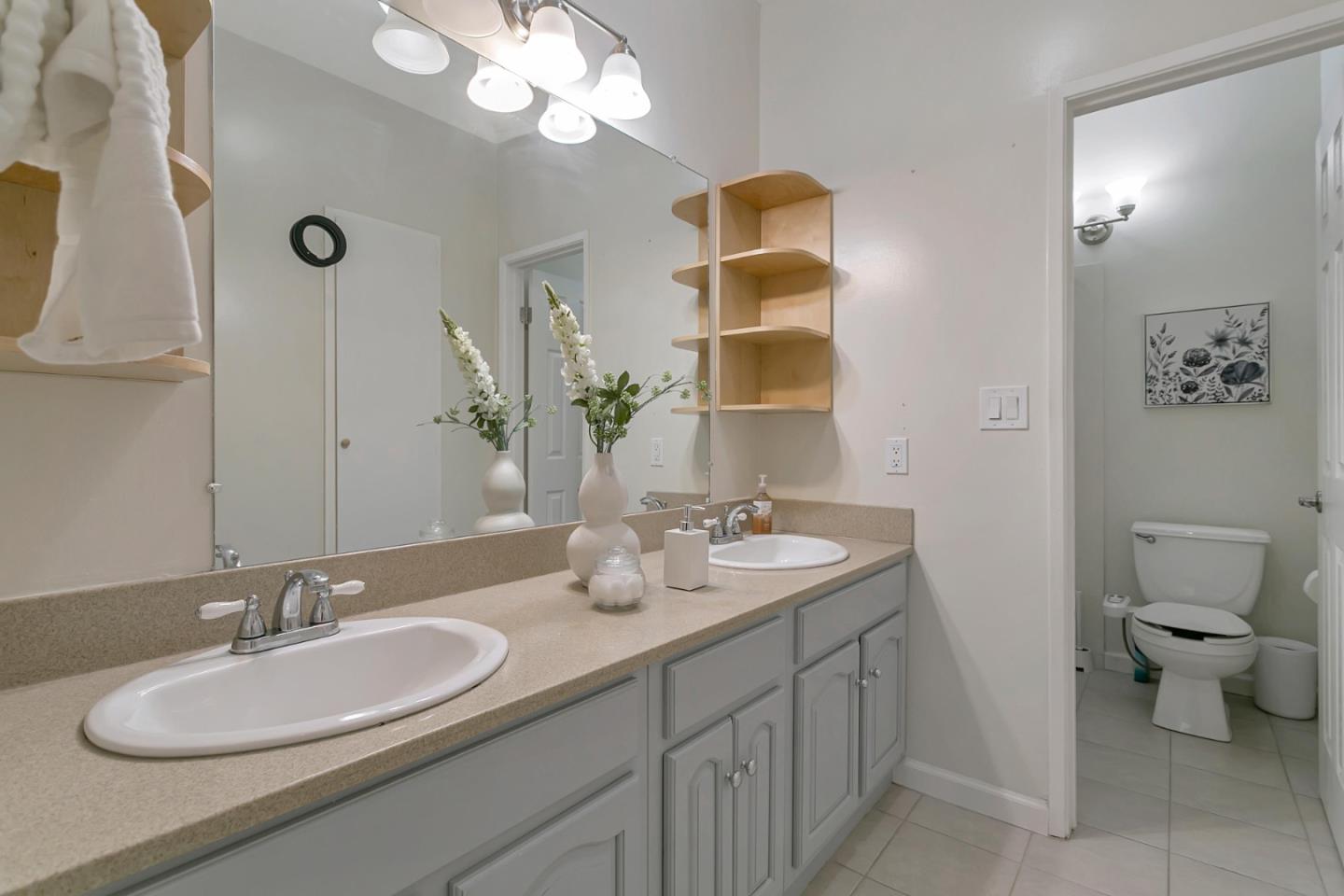 Detail Gallery Image 34 of 40 For 102 Marylinn Dr, Milpitas,  CA 95035 - 2 Beds | 2/1 Baths