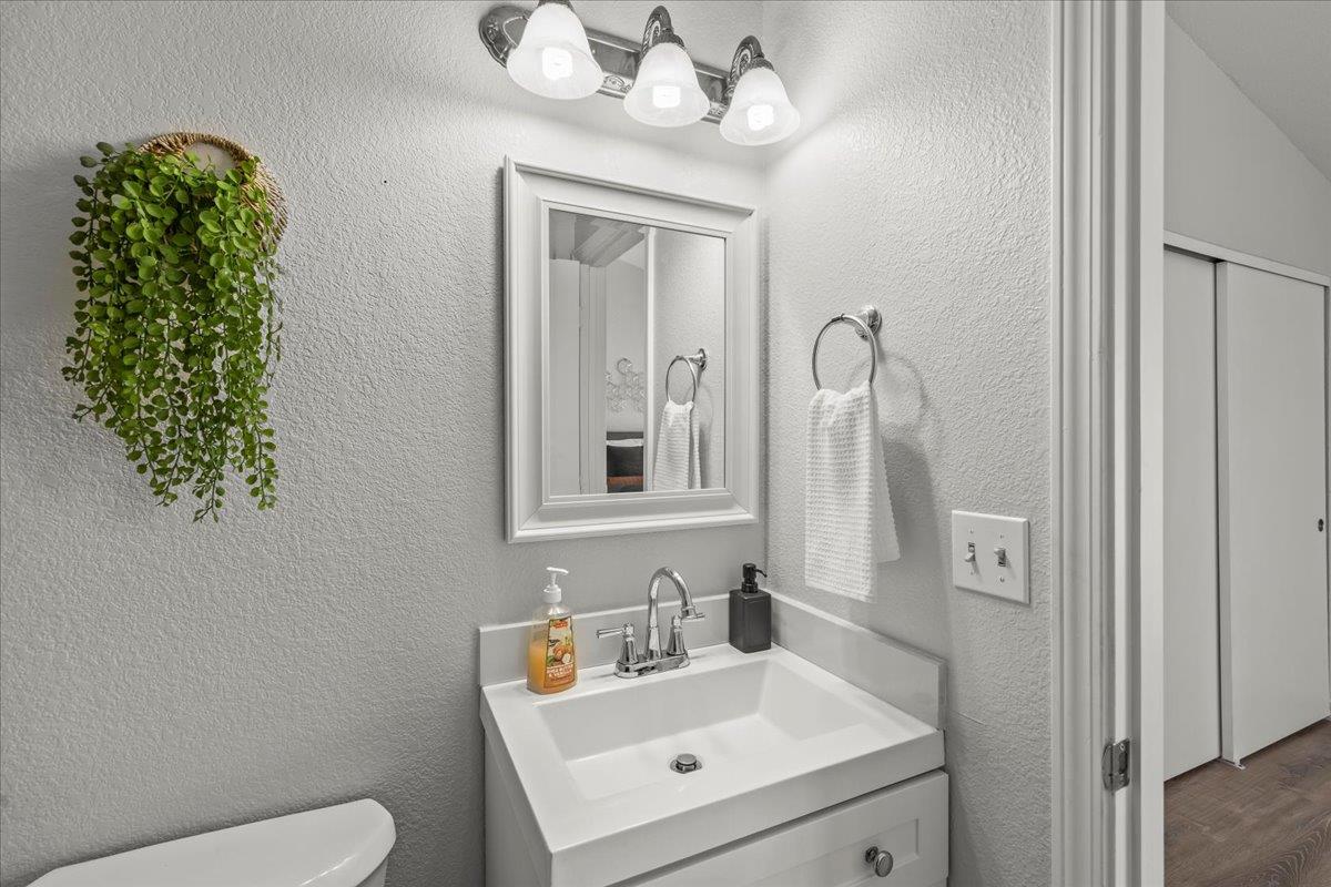 Detail Gallery Image 10 of 30 For 2923 Fairbury Ln, Stockton,  CA 95206 - 3 Beds | 2 Baths